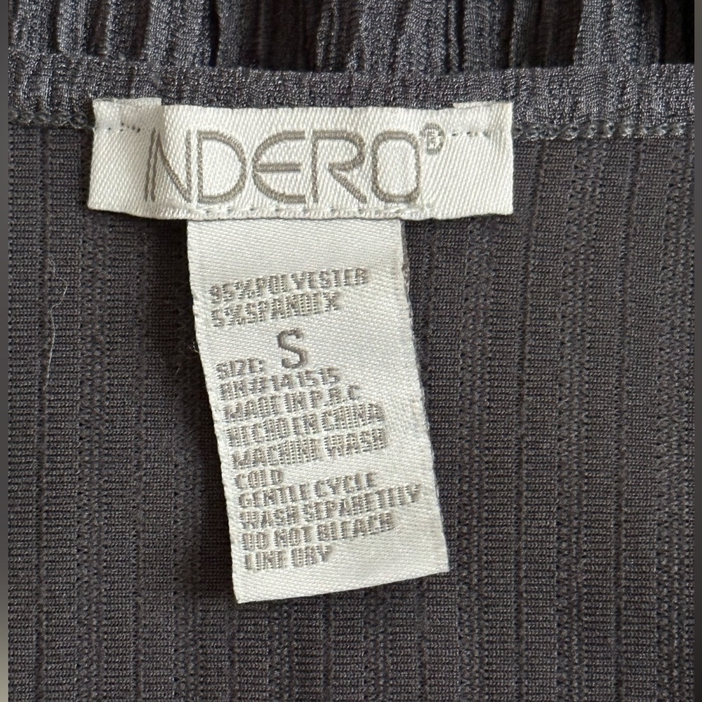 INDERO- Ruffled shirt - Picture 3 of 3